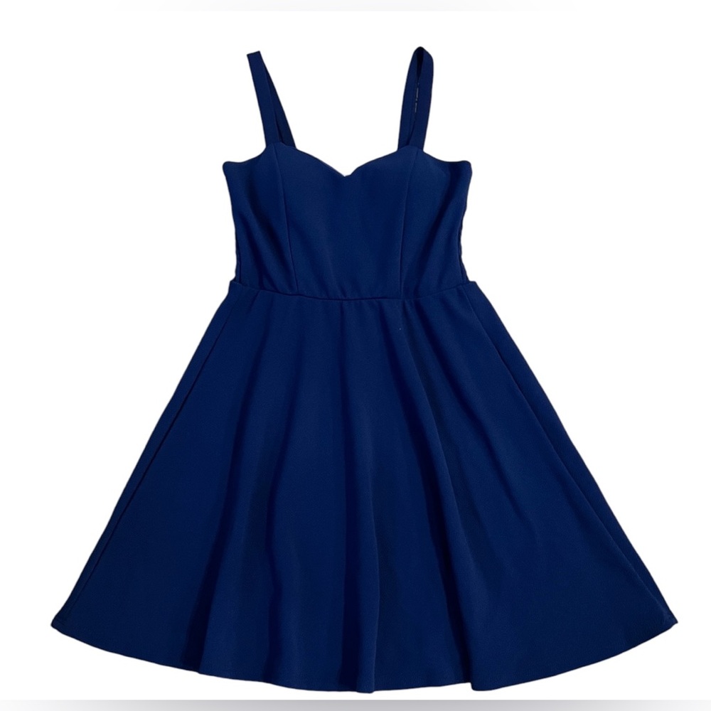 NWT Juniors’ Blue Dress by Charlotte Russe. Size S in Navy Blue.
